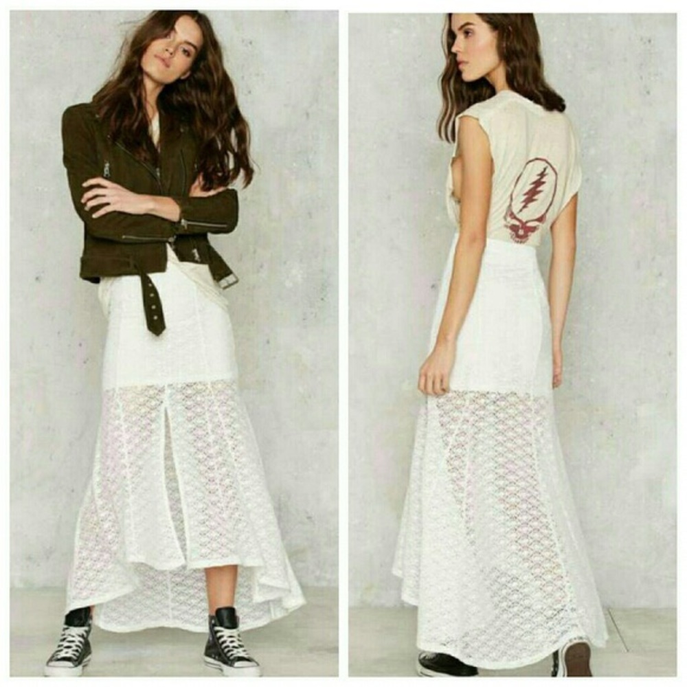 MINKPINK lace maxi skirt with slit up the front.